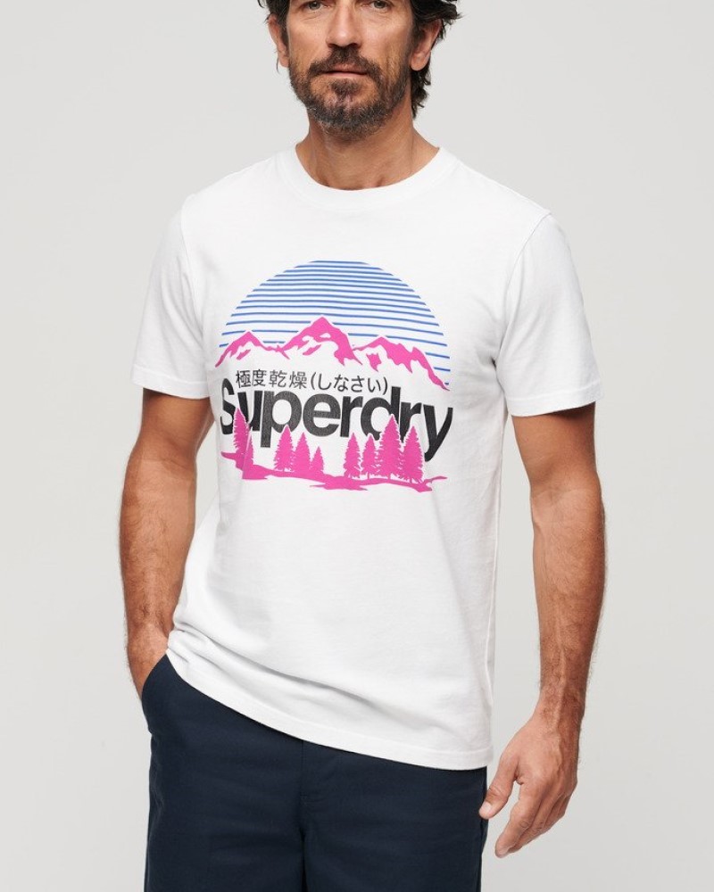 SUPERDRY OUTDOORS GRAPHIC T-SHIRT - WHITE